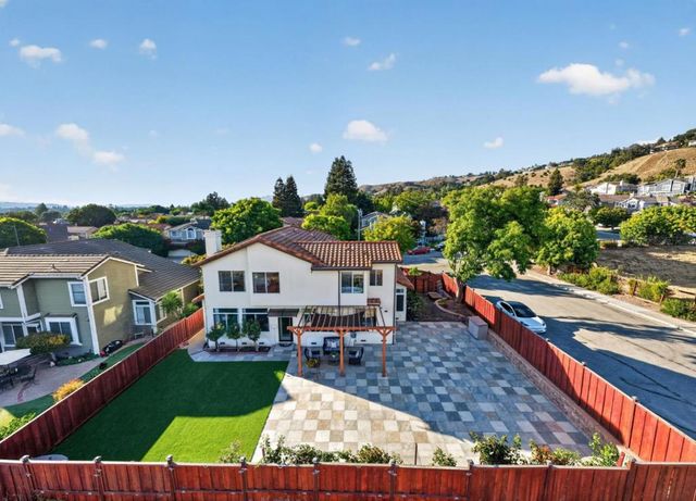 2729 Mira Bella Circle, Morgan Hill, CA 95037