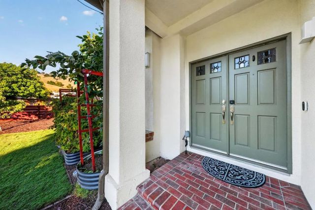 2729 Mira Bella Circle, Morgan Hill, CA 95037