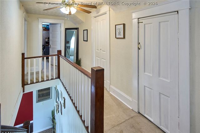 175 5th Street, Dunbar, WV 25064