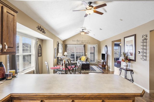 5 Bermuda Drive 5, Branson West, MO 65737