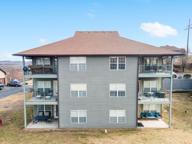 5 Bermuda Drive 5, Branson West, MO 65737