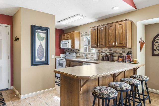 5 Bermuda Drive 5, Branson West, MO 65737