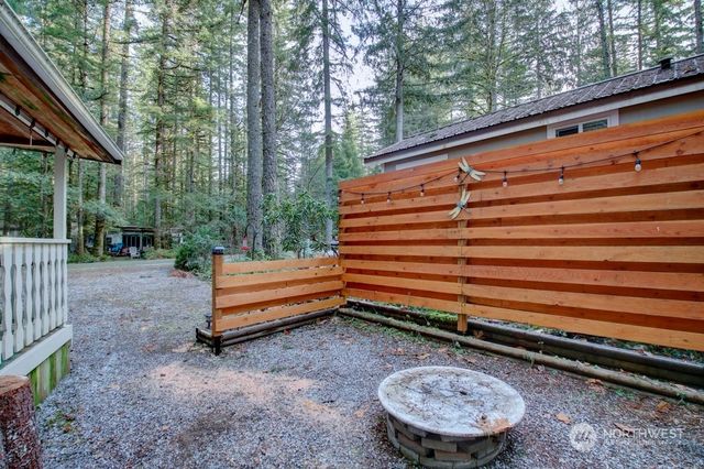 22 1 Goldrush Road, Deming, WA 98244