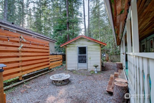 22 1 Goldrush Road, Deming, WA 98244