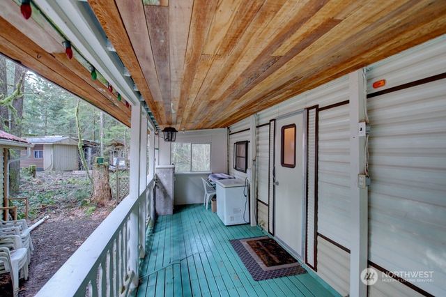 22 1 Goldrush Road, Deming, WA 98244