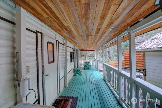 22 1 Goldrush Road, Deming, WA 98244