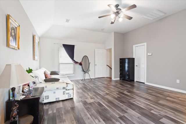 6408 Day Spring Drive, The Colony, TX 75056