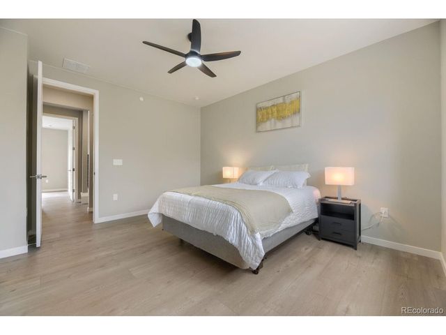 5051 S Queen Ct, Littleton, CO 80127