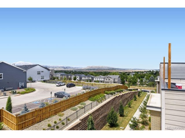 5051 S Queen Ct, Littleton, CO 80127