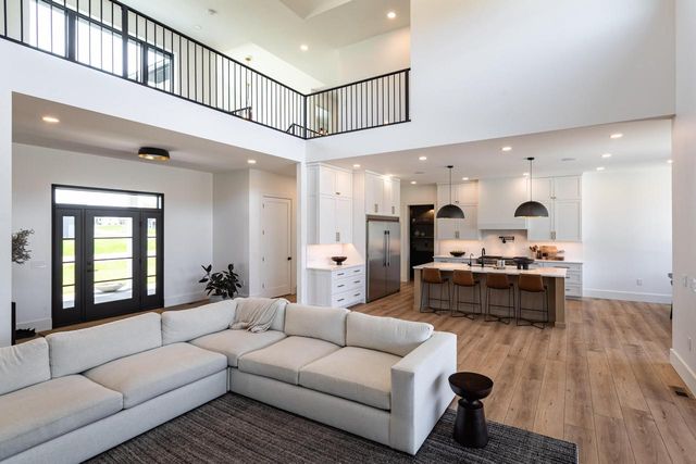 N7343 Hidden Prairie DRIVE, Holmen, WI 54636