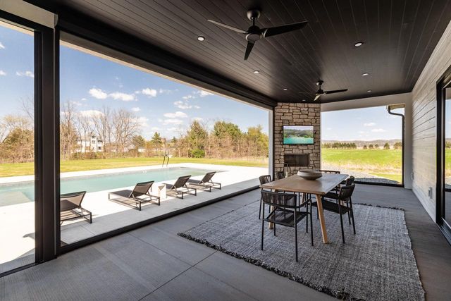 N7343 Hidden Prairie DRIVE, Holmen, WI 54636