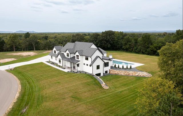 N7343 Hidden Prairie DRIVE, Holmen, WI 54636