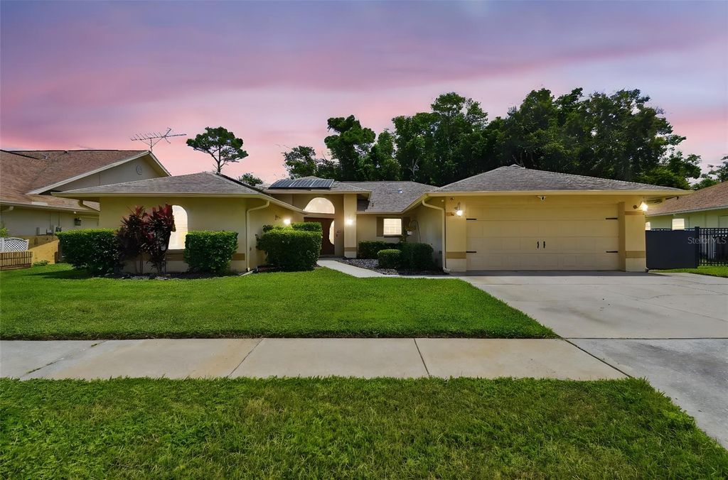 6006 REDHAWK DR, New Port Richey, FL 34655
