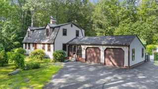 79 King Road, Bedford, NH 03110