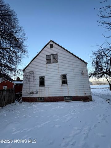 1917 Clinton Street, Toledo, OH 43607