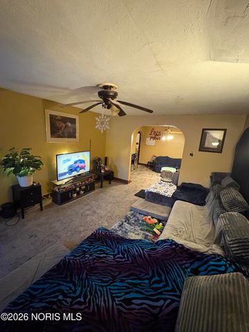 1917 Clinton Street, Toledo, OH 43607