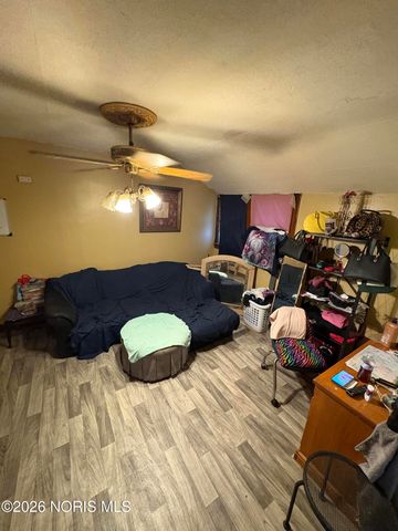 1917 Clinton Street, Toledo, OH 43607