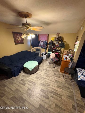 1917 Clinton Street, Toledo, OH 43607