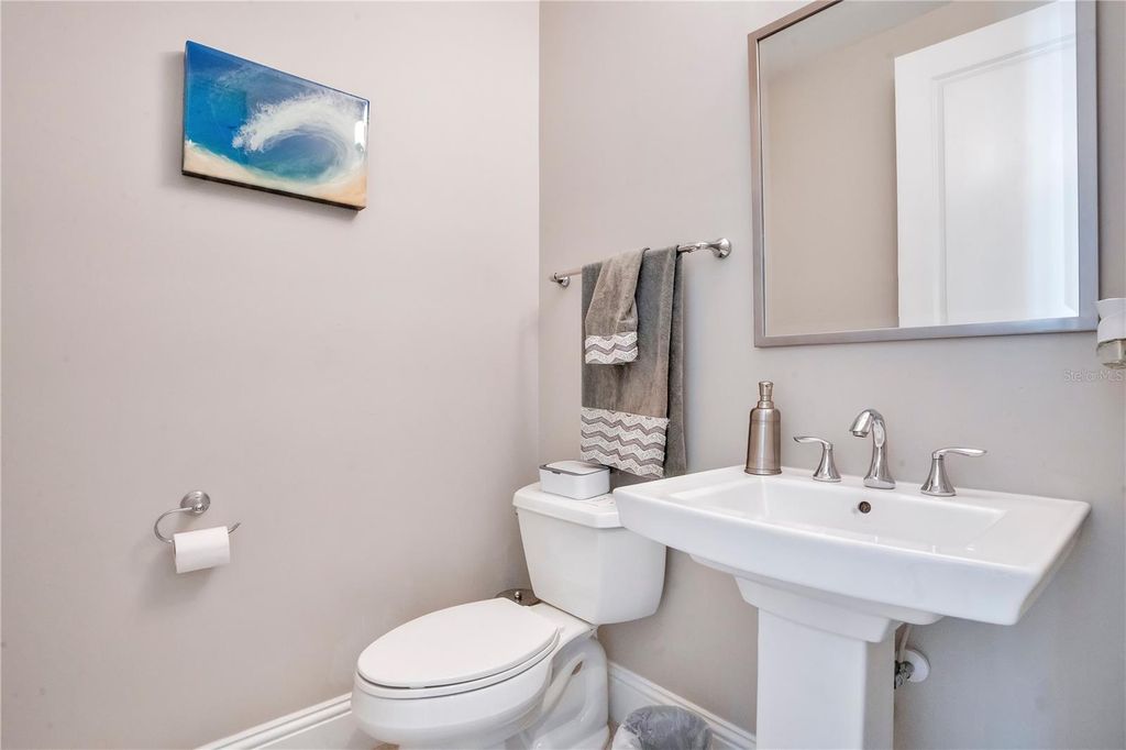 Image 27 of property listing at 665 JACKSON STREET, Orlando, FL 32801