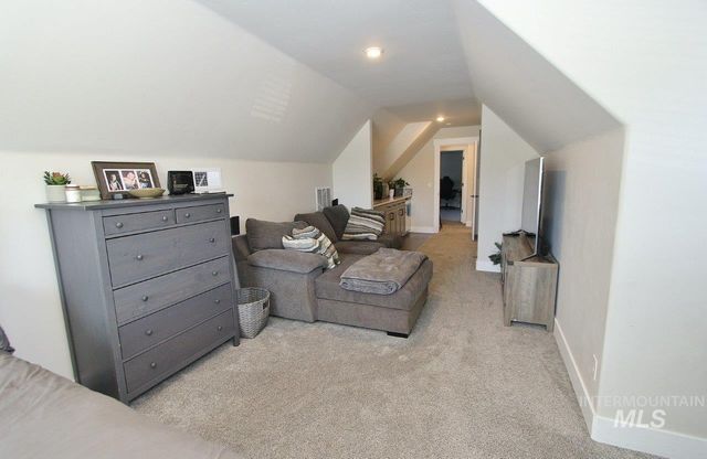 5041 N Pierce Park Ln, Boise, ID 83714