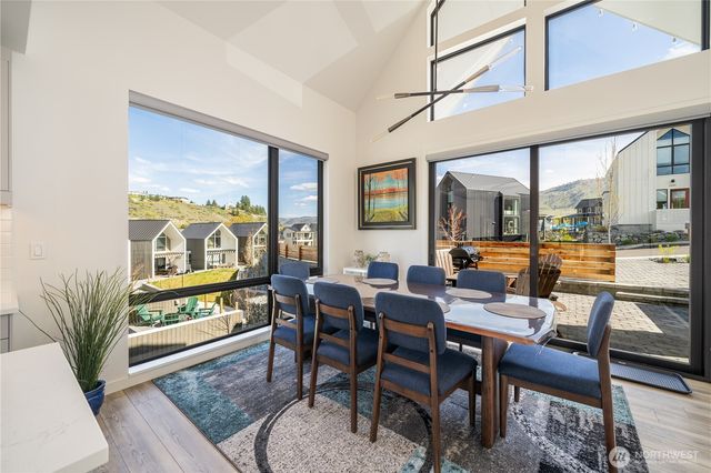 1414 Cottage Lane, Chelan, WA 98816