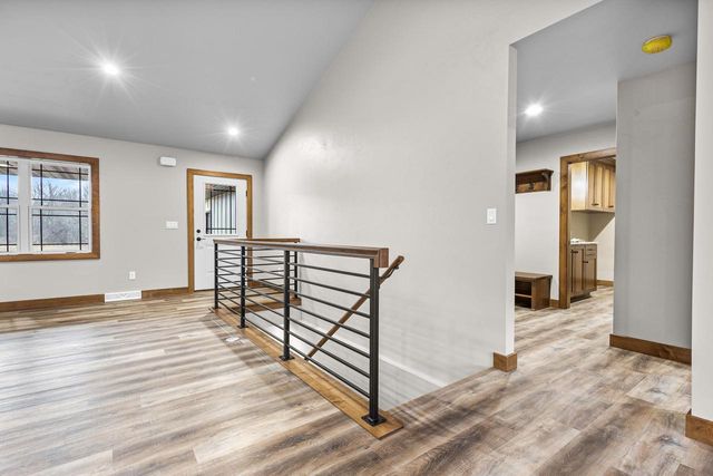 2984 CREEKWOOD DRIVE, Green Bay, WI 54311