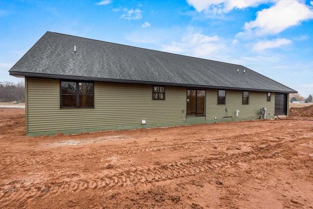 2984 CREEKWOOD DRIVE, Green Bay, WI 54311