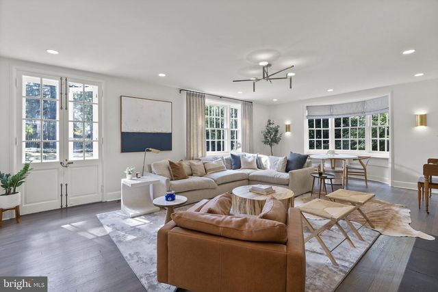 203 E HIGHFIELD RD, Baltimore, MD 21218