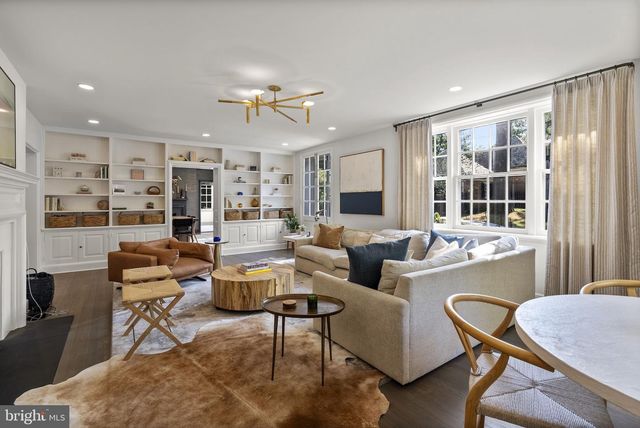 203 E HIGHFIELD RD, Baltimore, MD 21218