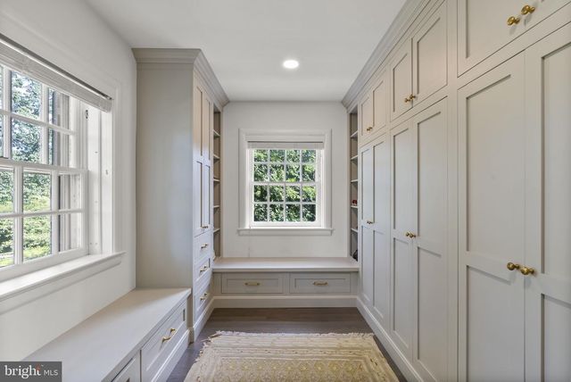 203 E HIGHFIELD RD, Baltimore, MD 21218