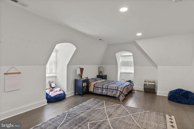 203 E HIGHFIELD RD, Baltimore, MD 21218