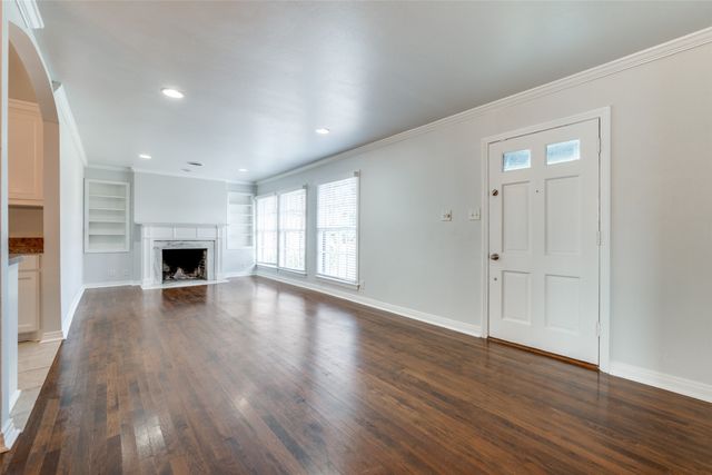 4812 Wateka Drive, Dallas, TX 75209