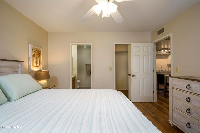 2064 S FARNSWORTH Drive 15, Mesa, AZ 85209