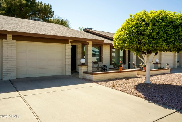 2064 S FARNSWORTH Drive 15, Mesa, AZ 85209