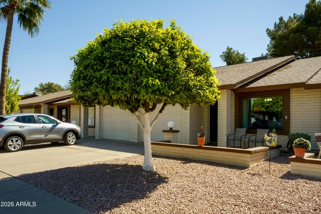 2064 S FARNSWORTH Drive 15, Mesa, AZ 85209