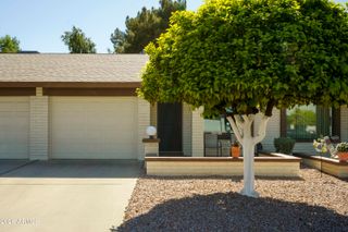 2064 S FARNSWORTH Drive 15, Mesa, AZ 85209