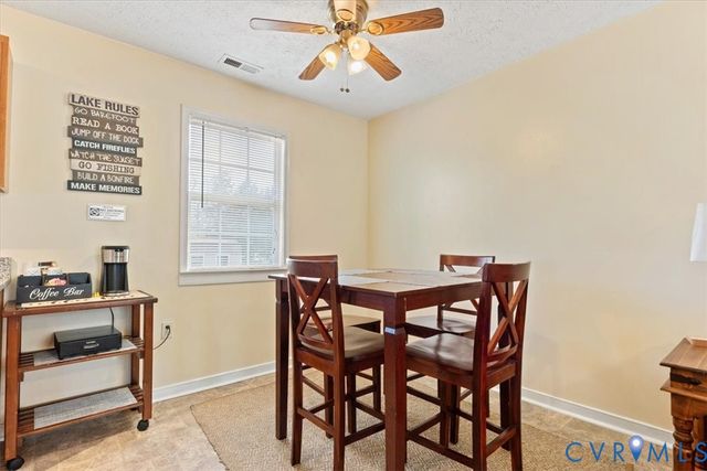 184 Anna Coves Blvd, Mineral, VA 23117