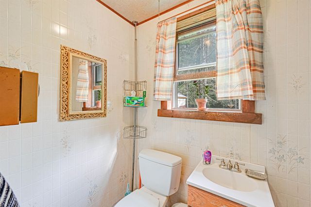 2022 Route 9, Marlboro, VT 05301