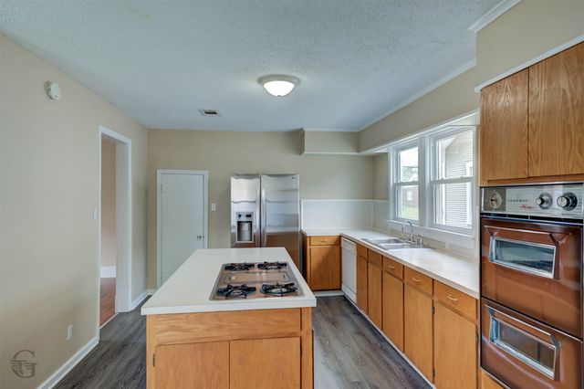 806 Ratcliff Street, Shreveport, LA 71104