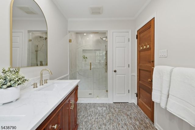 610 Springfield Ave, Summit City, NJ 07901