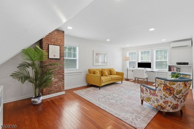 610 Springfield Ave, Summit City, NJ 07901