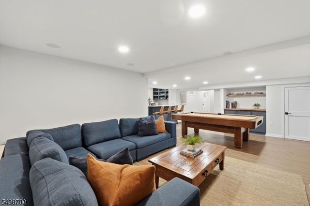 610 Springfield Ave, Summit City, NJ 07901