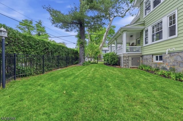 610 Springfield Ave, Summit City, NJ 07901