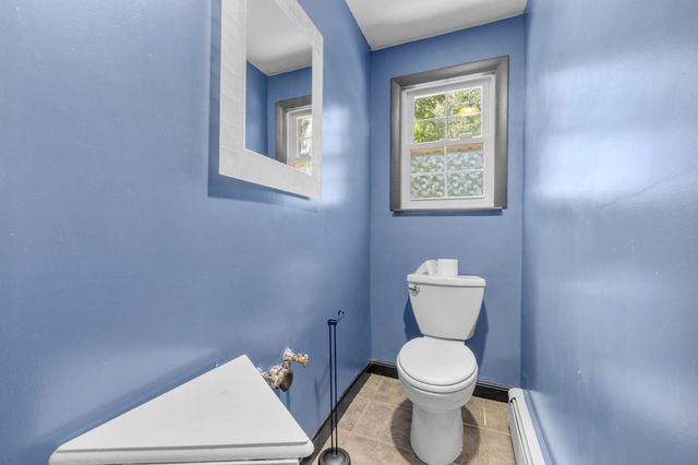 76 Jefferson St 76, North Andover, MA 01845