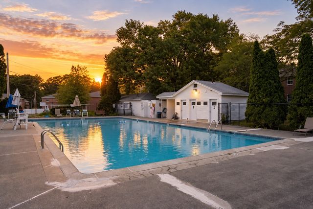 76 Jefferson St 76, North Andover, MA 01845