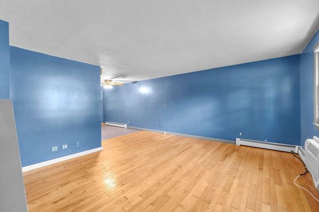 76 Jefferson St 76, North Andover, MA 01845