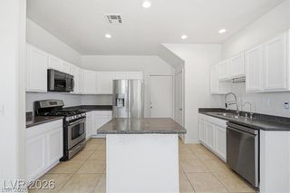 10630 Lessona Street, Las Vegas, NV 89141