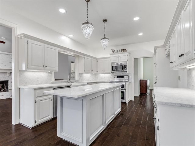 2809 Red Fern, Edmond, OK 73034