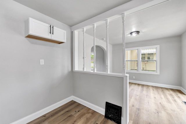 1242 SHAWANO AVENUE, Green Bay, WI 54303