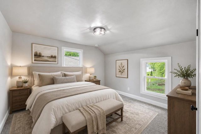 1242 SHAWANO AVENUE, Green Bay, WI 54303
